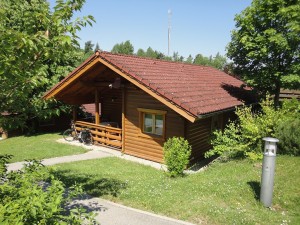 Bild: Urlaub im Blockhaus - Ruhe und Natur für Mensch und Hund