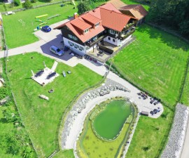 Bild: Ferienwohnung Köbi, nur mit Hund im Allgäu. Haus Christl Cranz Steibis